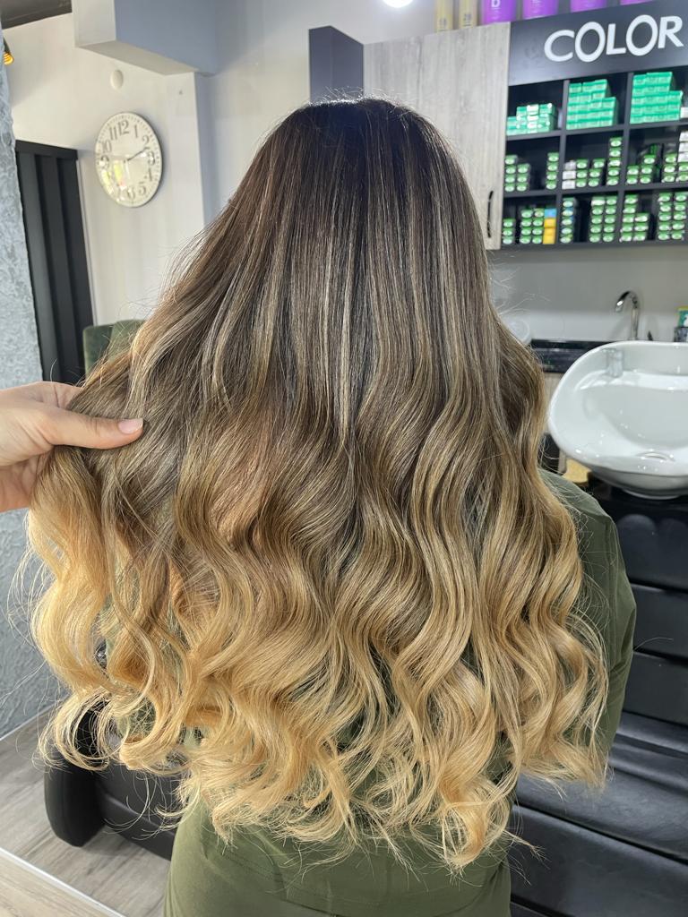 Profesyonel Saç Kesimi